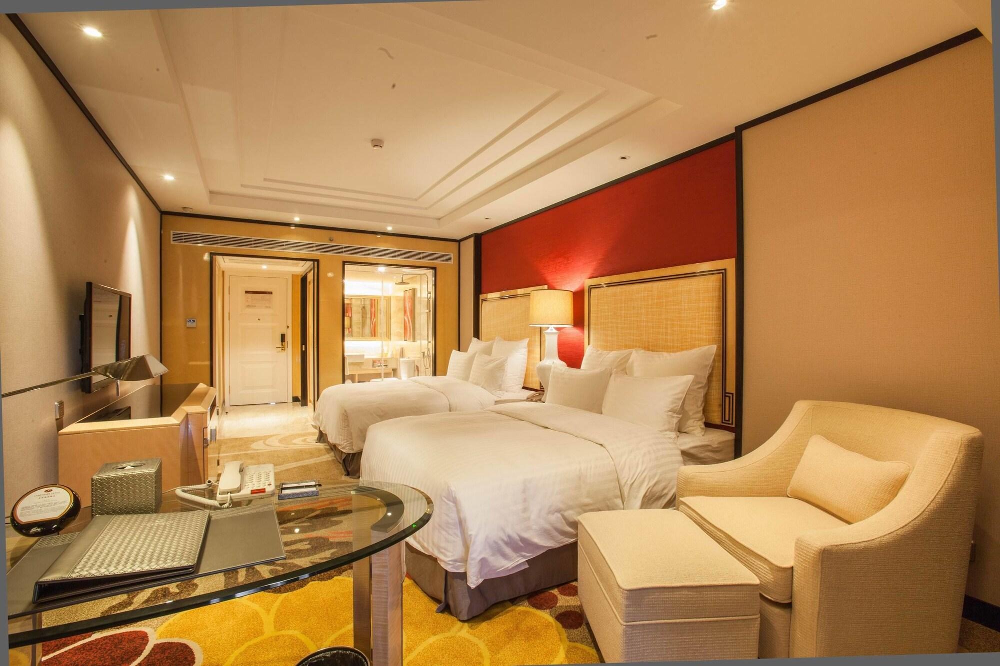 Nanning Landmark Hotel Extérieur photo