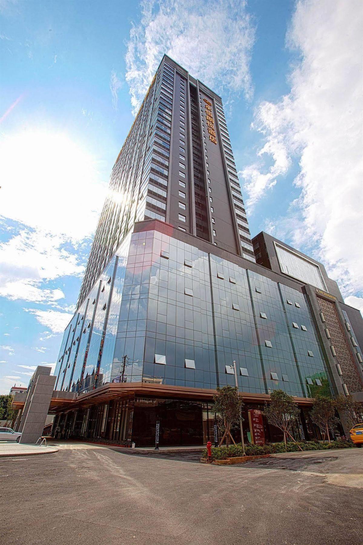 Nanning Landmark Hotel Extérieur photo