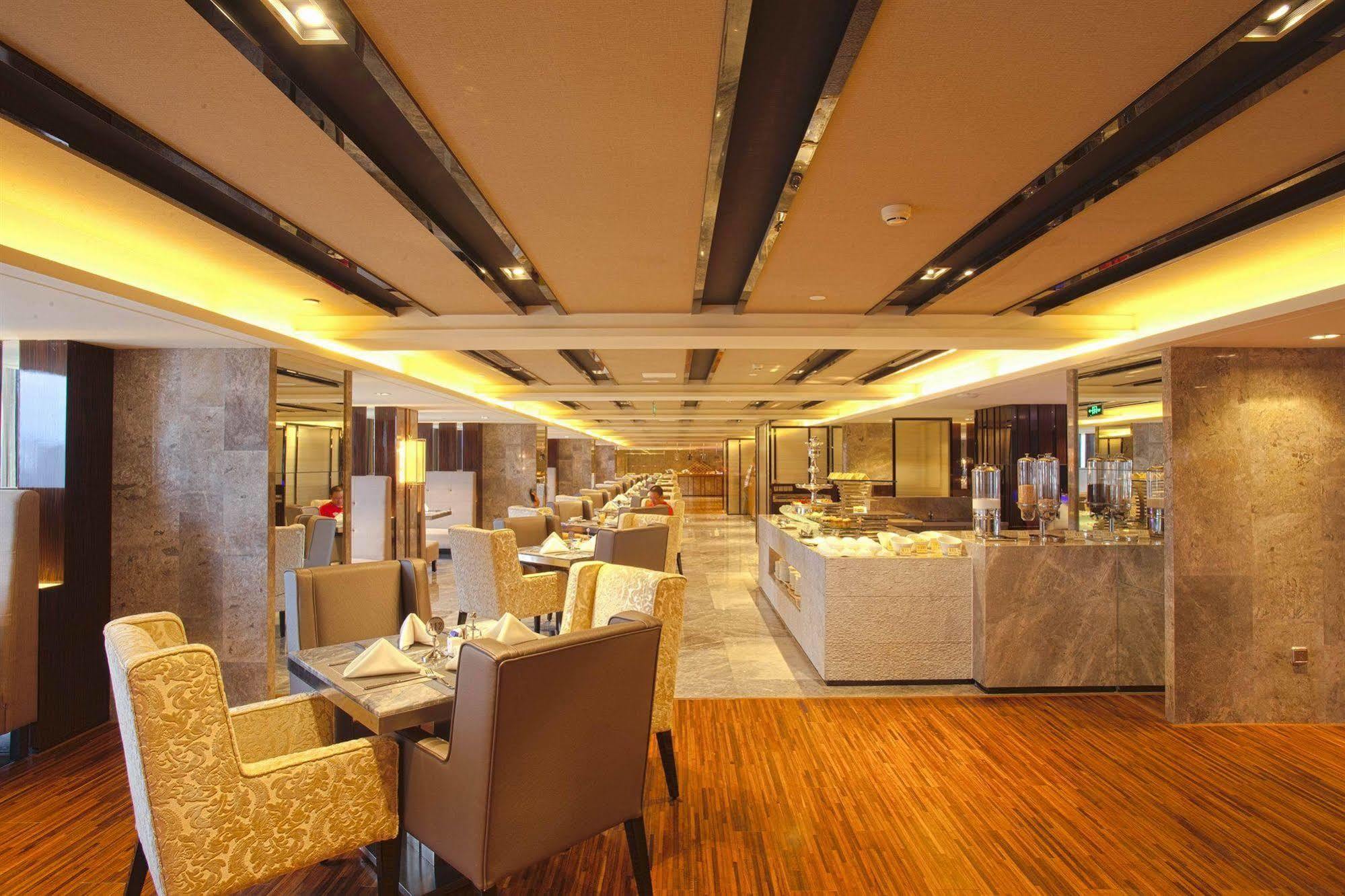Nanning Landmark Hotel Extérieur photo