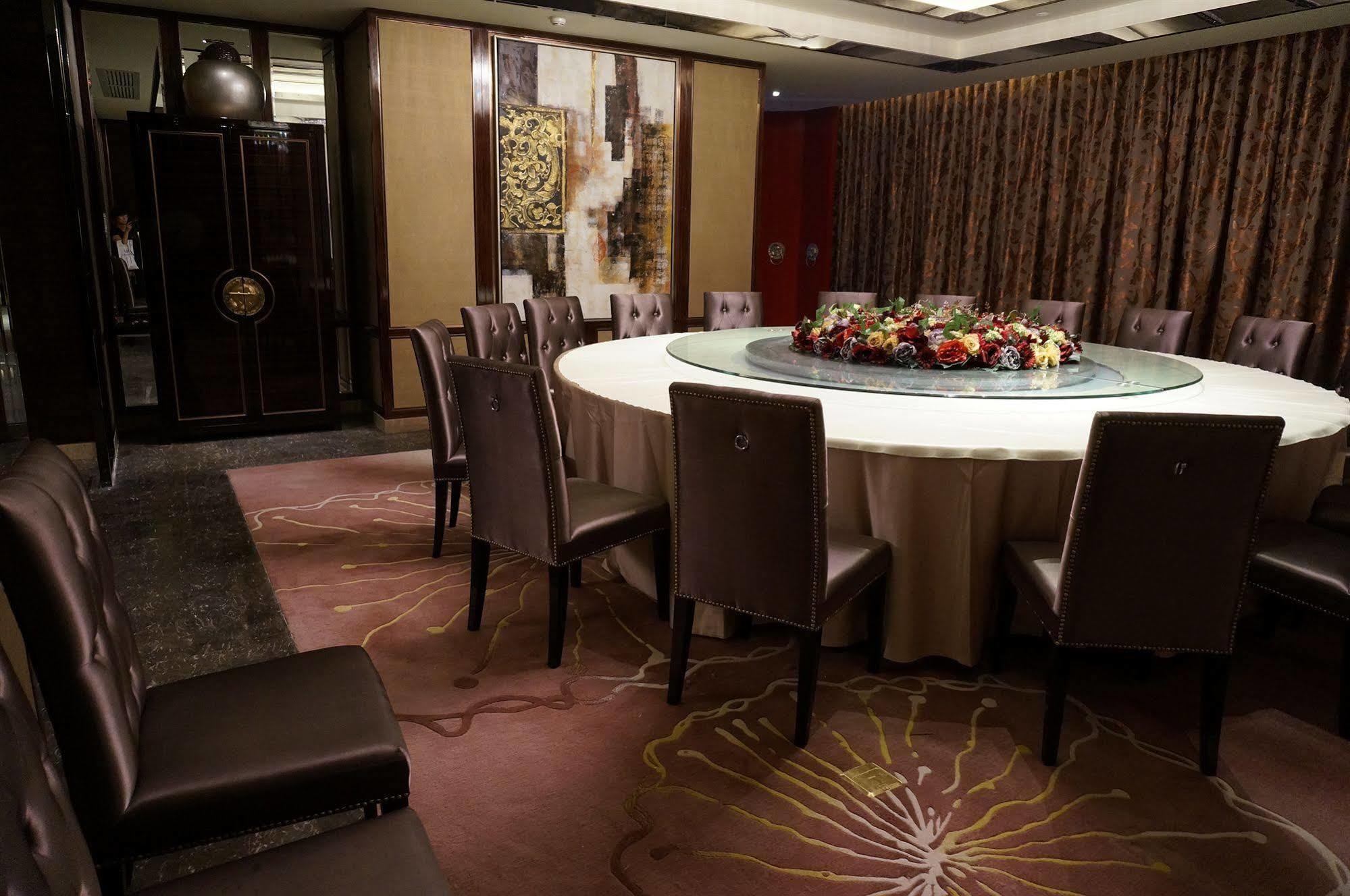 Nanning Landmark Hotel Extérieur photo