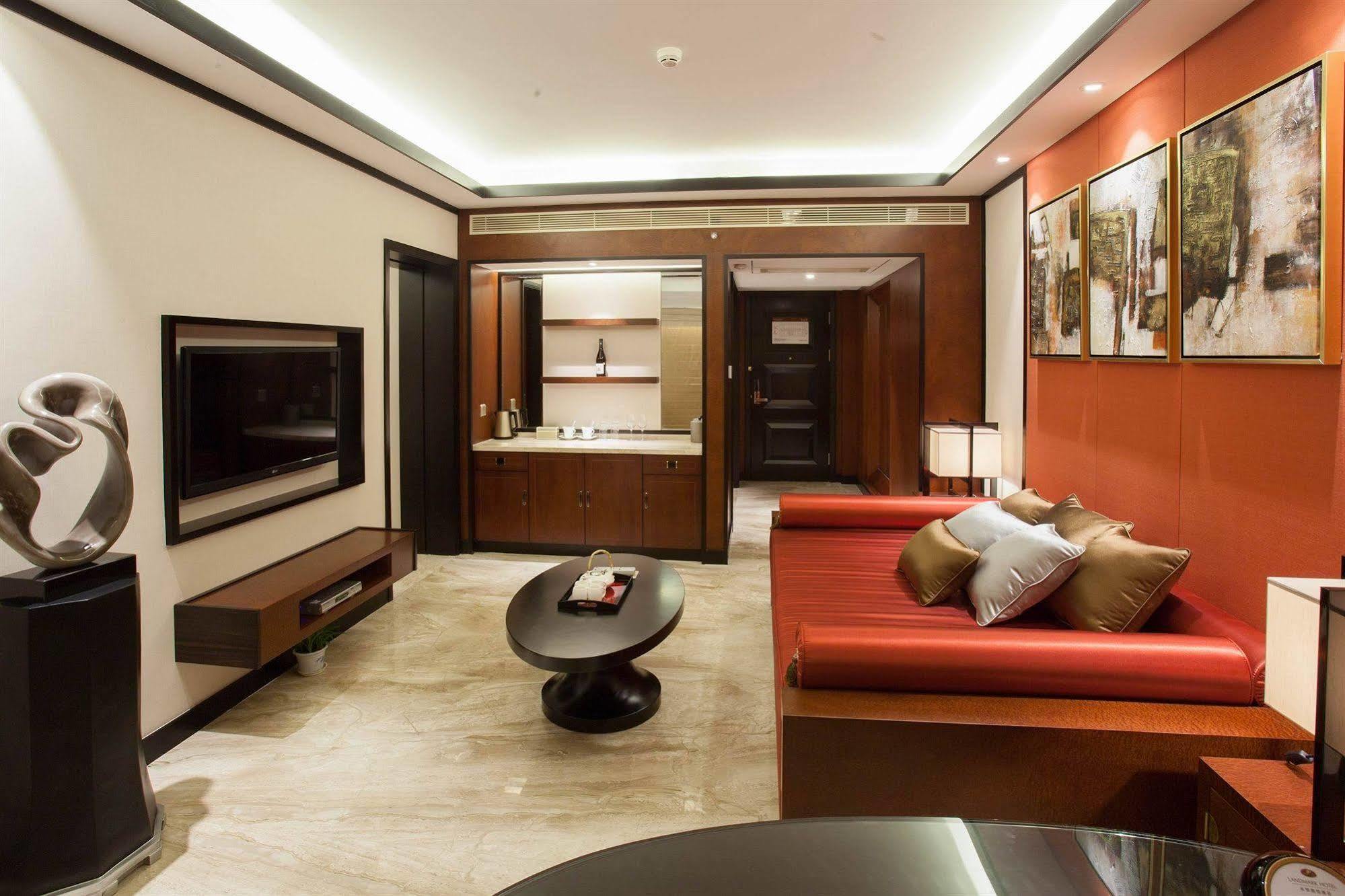 Nanning Landmark Hotel Extérieur photo