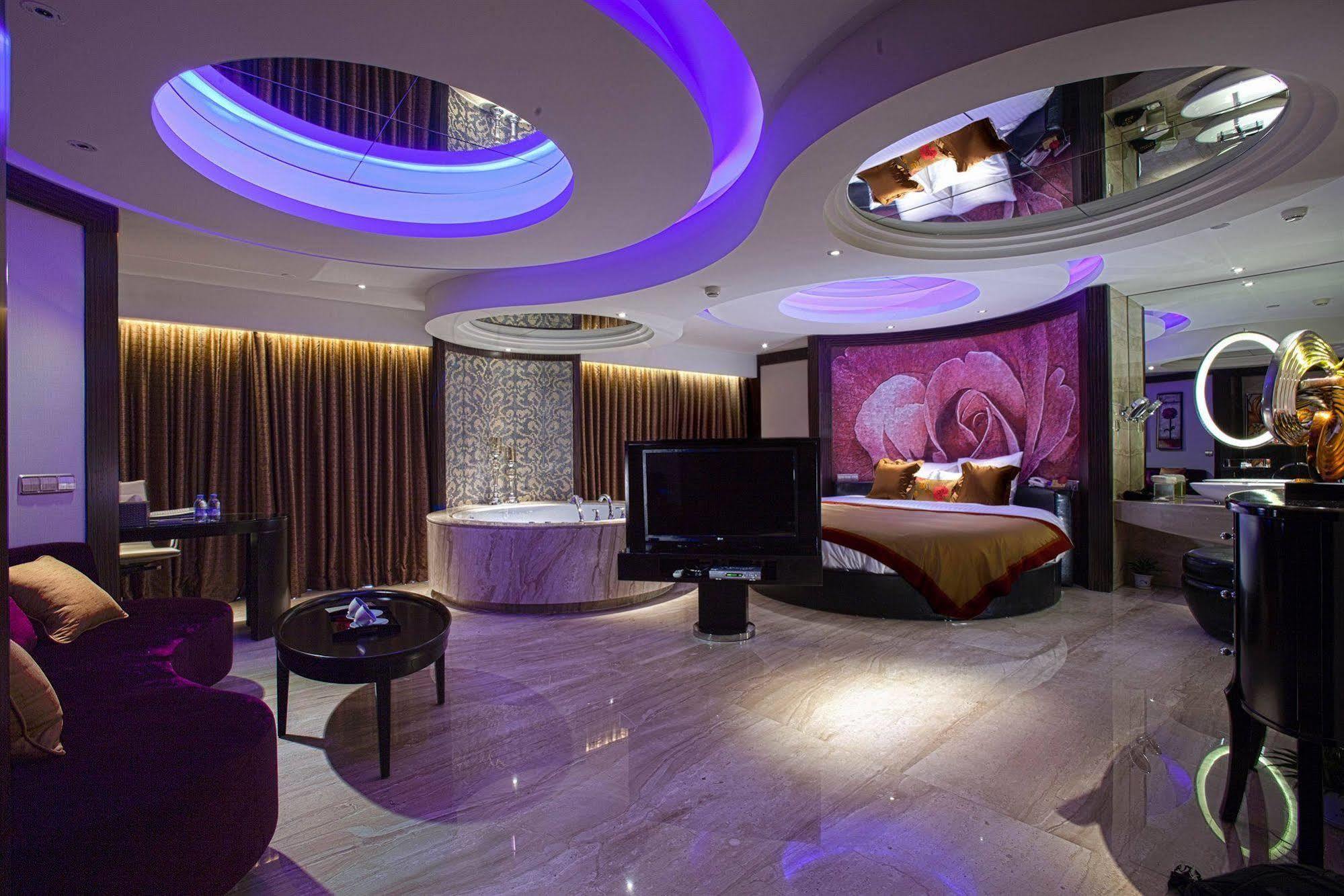 Nanning Landmark Hotel Extérieur photo